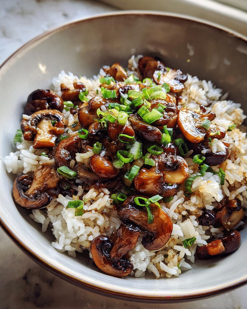 One-Pot Soy Sayce Mushroom Rice - detail 1
