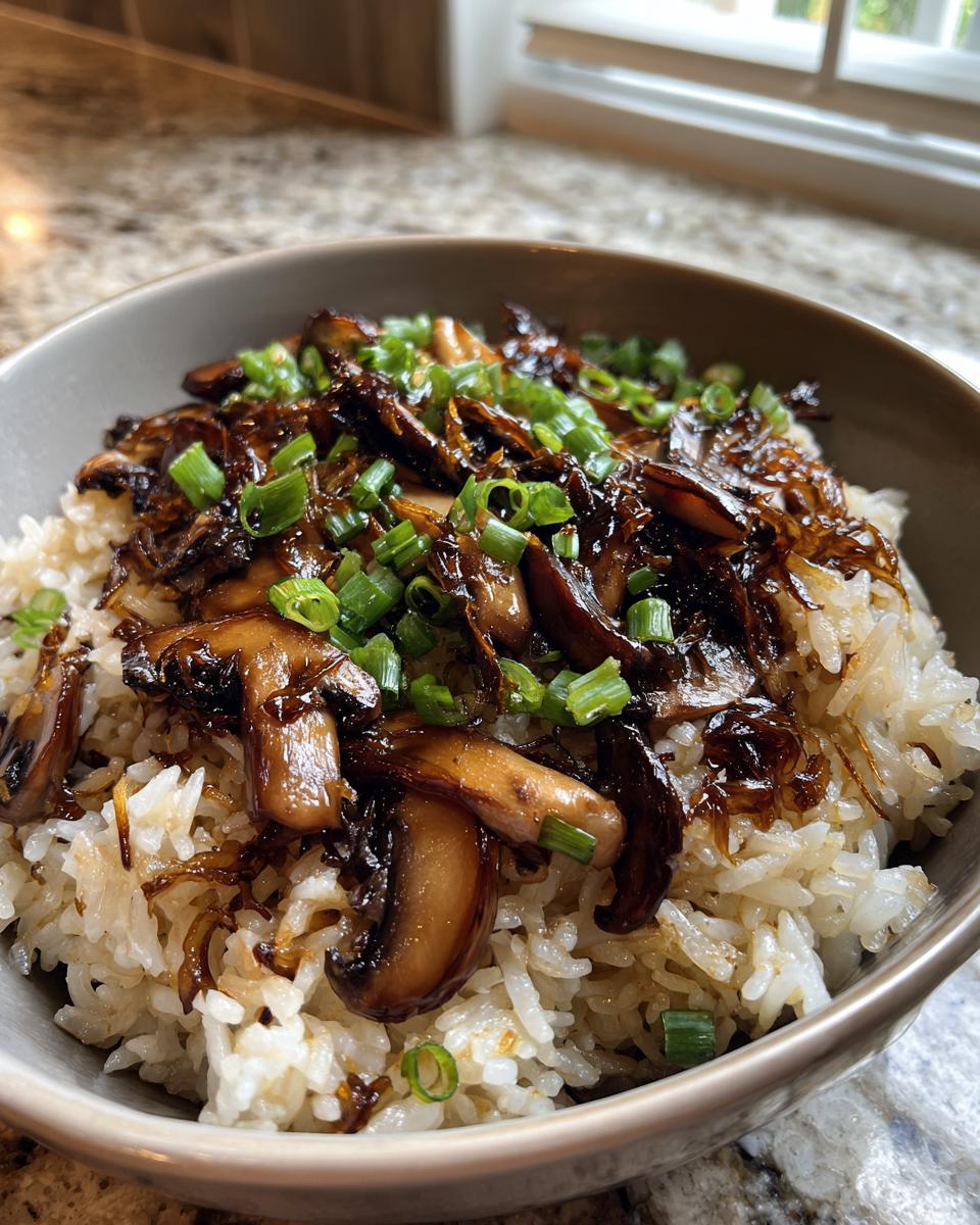 One-Pot Soy Sayce Mushroom Rice - detail 4