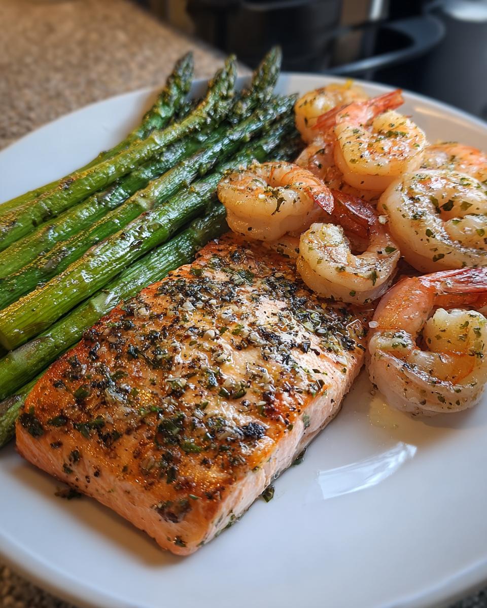 Baked Salmon and Shrimp with Asparagus - detail 2